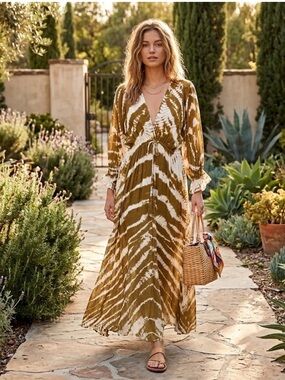 Young Fabulous & Broke Meadow Tie Dye Maxi Dress Size L EUC